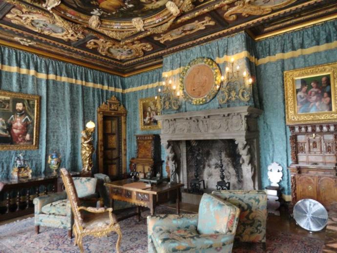 Do you like visiting historic homes?