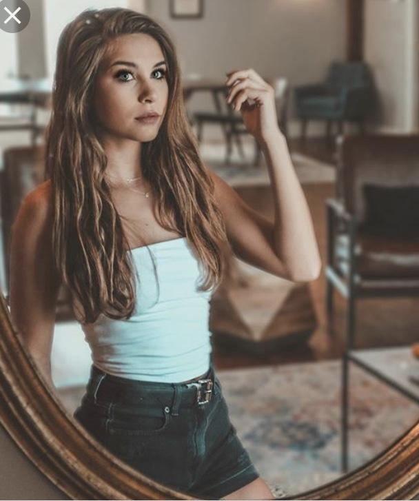 What are your thoughts on the YouTuber Gabrielle Moses? GirlsAskGuys(01)