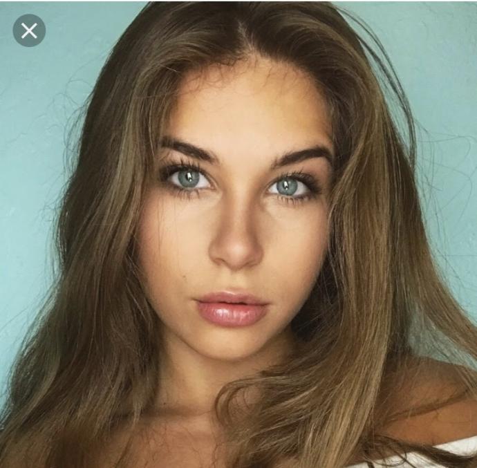 What are your thoughts on the YouTuber Gabrielle Moses? GirlsAskGuys(02)
