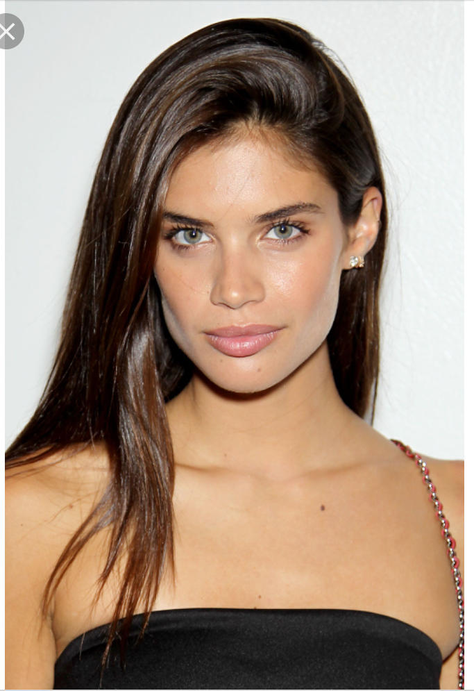Which model you think is pretty? 