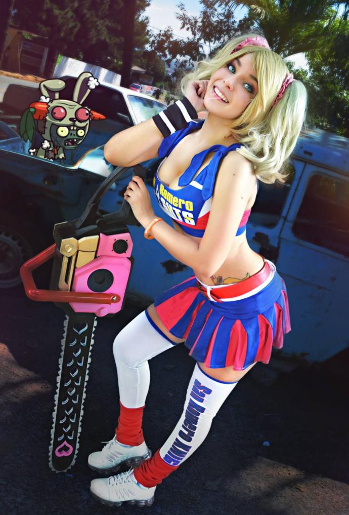 What do you think is the best or most fun lollipop Chainsaw cosplay?