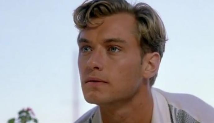 Which type of eyes are more attractive on men?