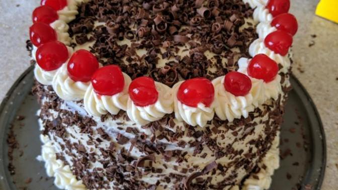 ❤️ What do you think of my attempt Black Forest Cake?