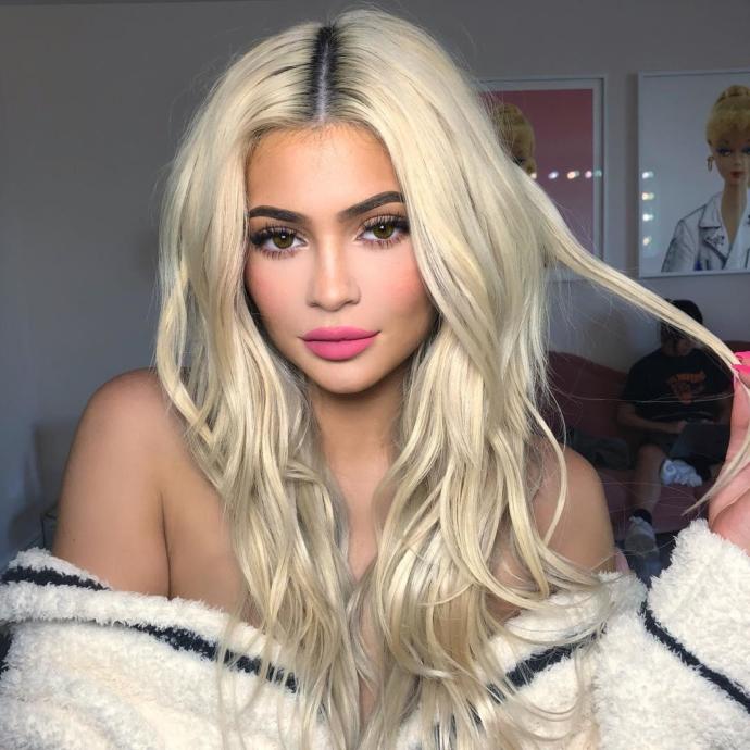 Which Kylie is hotter?