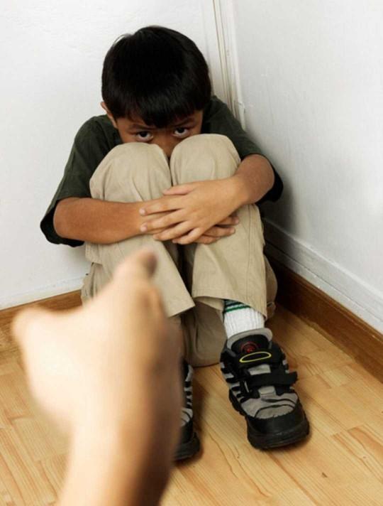 Do overly strict parents create liars?