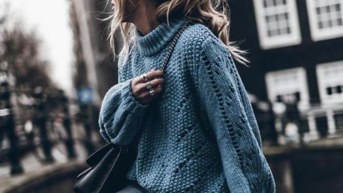 Which fashion style looks better? The darker clothing or the girly style?