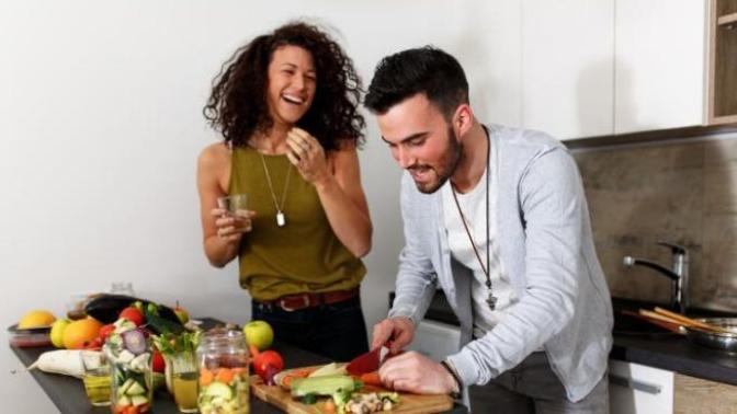 Girls, would you rather your boyfriend take you out to dinner or cook dinner for you?