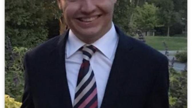 How can I improve my profile on Tinder?