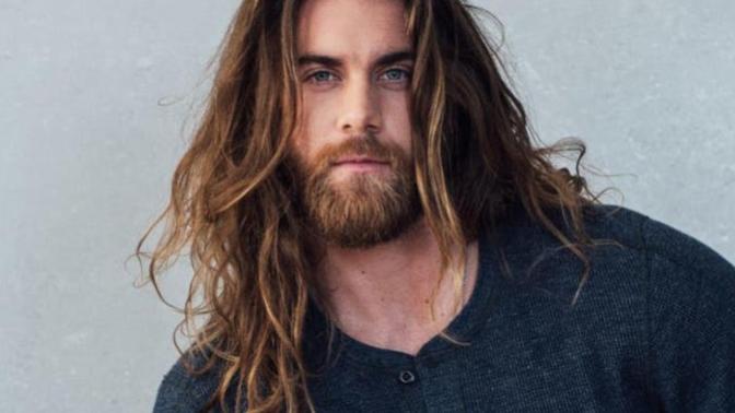 Do you prefer guys with long hair or short hair? i'll post later with pics. I wanna know the consensus now?