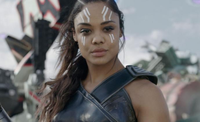 If you were Chris Hemsworth wife, would you be worried?