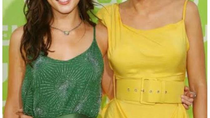 Who is more attractive? Blake Lively or Leighton Meester?