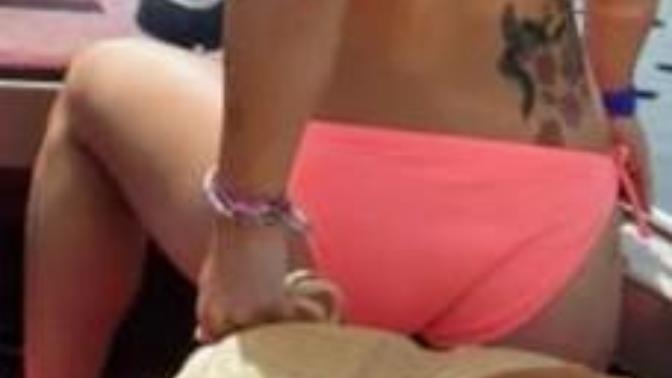 Does it seem like this girl works hard to get a strong athletic build? Does it look like she does more lifting, not just cardio like most women?