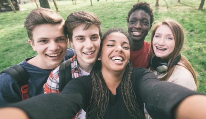 Is it important or necessary to have a lot of friends?