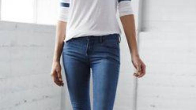 Guys, is it a turn off/boring to you if a girl dresses very casually and almost never wears revealing/showy clothes on a regular basis?