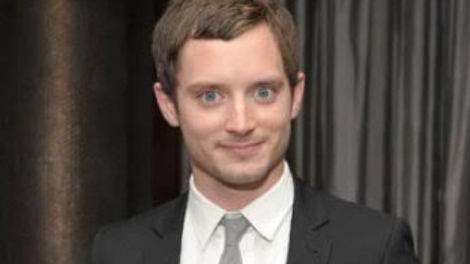 Girls, Do you find Elijah Woods attractive?