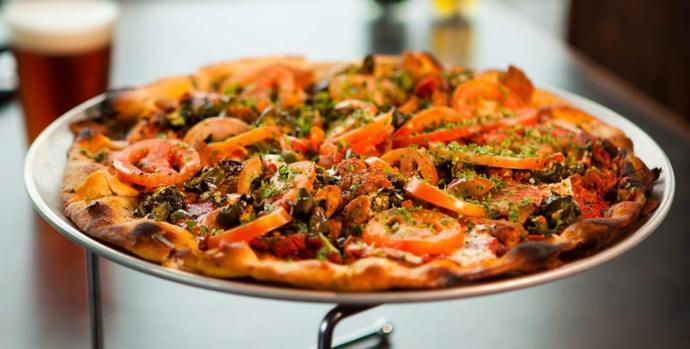 Italian Food vs Greek Food: Which one do you prefer more?