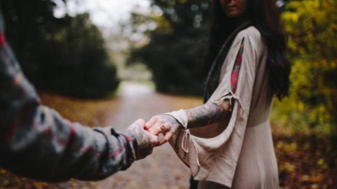 If someone was losing interest in you, would you give up? Or fight for them?