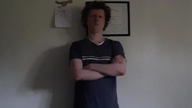 Are you taller than me, I am 3 foot 9 (118 cm)?