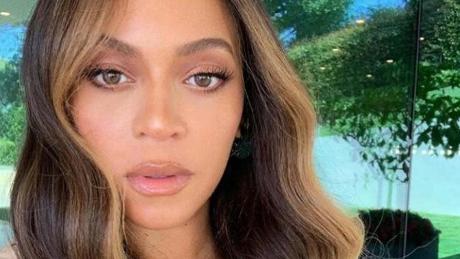 Angelina Jolie or Beyonce - Who is more attractive or prettier?