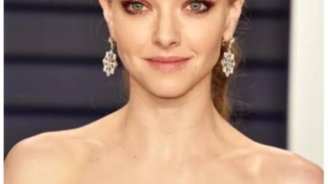Is Amanda Seyfried attractive?