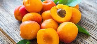 Do you like peaches or apricots more?
