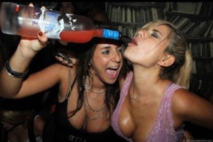 What is it like to be a drunk girl?