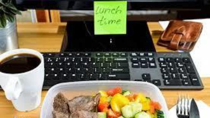 Do you bring lunch to work from home or you go out everyday to have lunch?