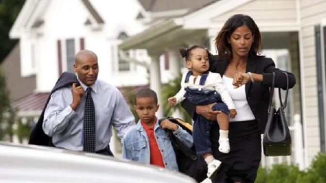 What is the motivating factor in a marriage for breadwinner women who do most of the housework and childcare?