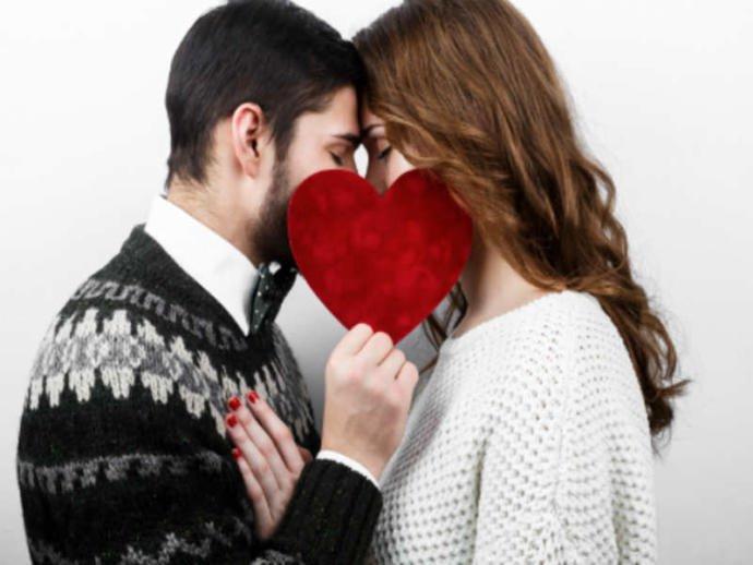 Who is the most romantic? Men or women?