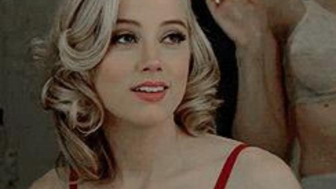Isn’t Amber Heard way more gorgeous than Scarlett Johansson?
