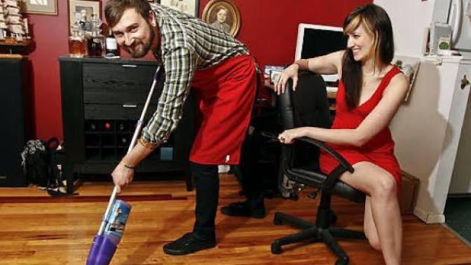 Girls, would you like an obedient husband?