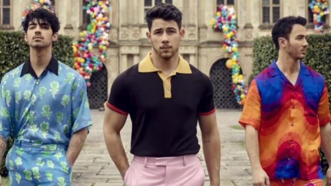 Do you like the Jonas Brothers?