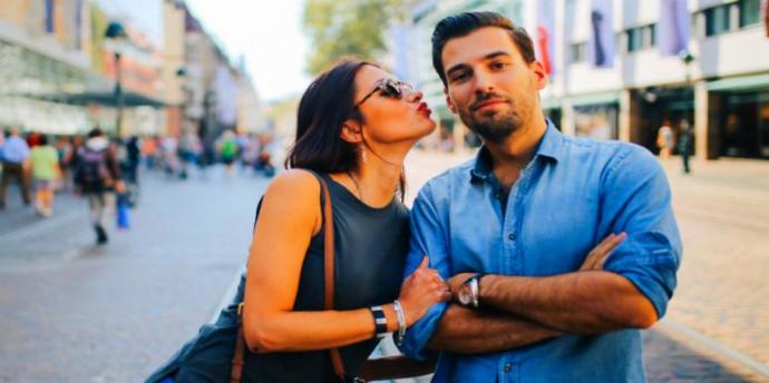Girls, what is your most classic definition of a hot guy?
