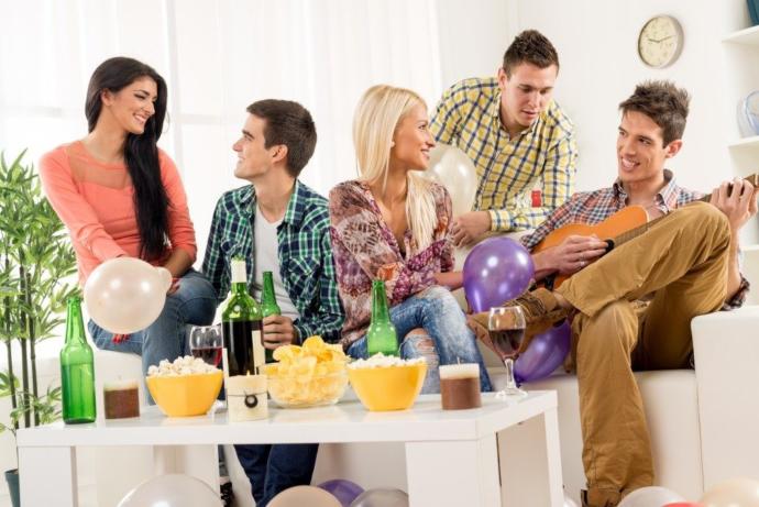 Is it right to ask for a payment when you invite people over?