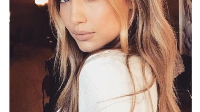 Who is hotter? Adriana Lima or Gigi Hadid?