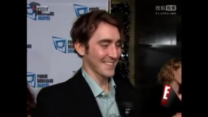 Girls, Can awkwardness in a man be an attractive trait at times?