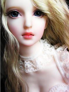 What features are counted as doll-like?
