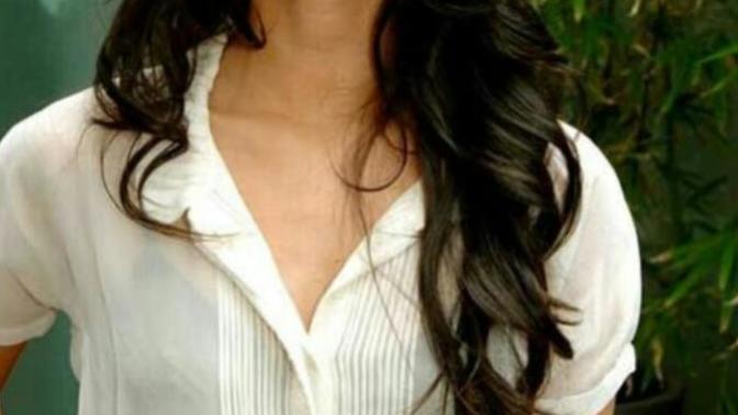 What would you rate Megan Fox in looks out of 10?