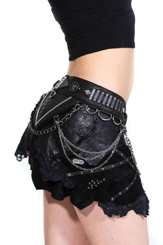 What do I wear to the Marilyn Manson concert (I want to look and feel like a princess)?