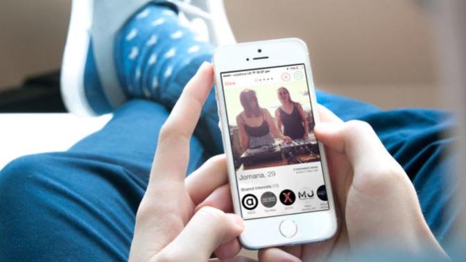Do you think apps like tinder are the future of dating or will it die out soon?