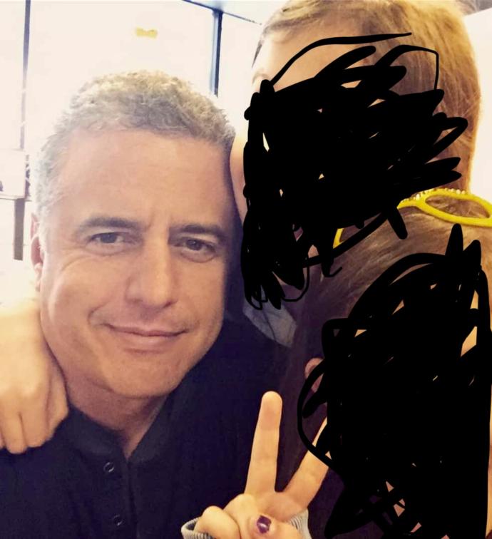 Supposedly the same guy with his kids