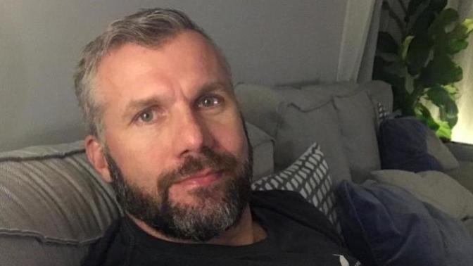 Is this guy a catfish?