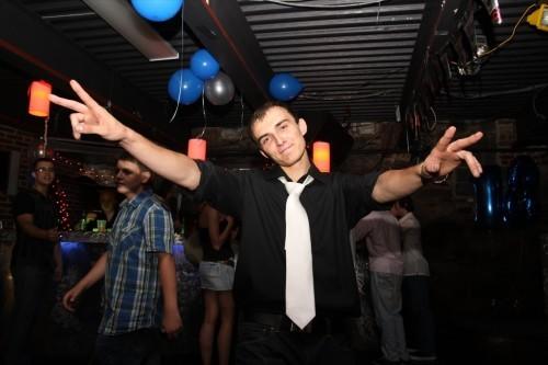 What would you think of a guy who came to a nightclub alone?