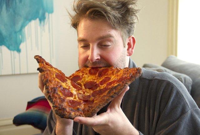 Can you eat a whole pizza (A medium sized one)?