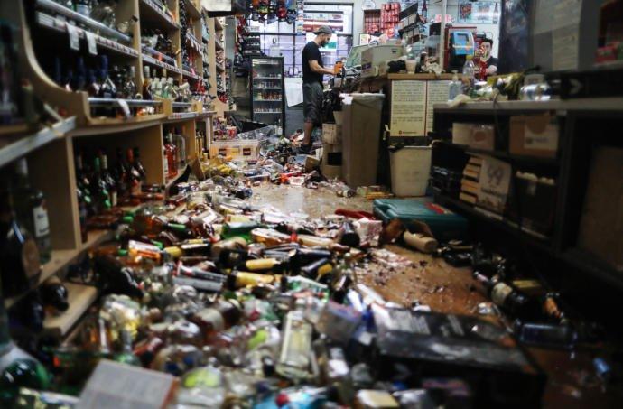 Would the recent earthquakes in California discourage you from moving there in the future?