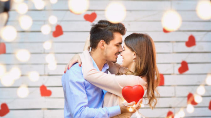 Would you ever date a hopeless romantic? What kind of people do you think hopeless romantics can be in a relationship with?