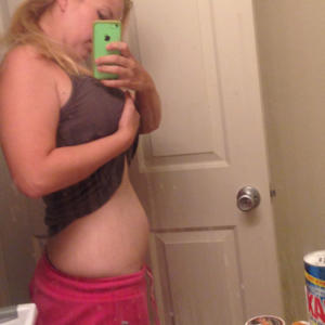 Guys, is this kind of stomach unattractive?