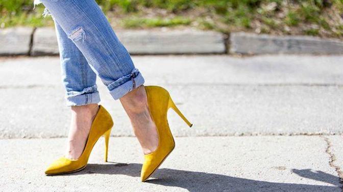 Why do men find women in high heels more attractive?