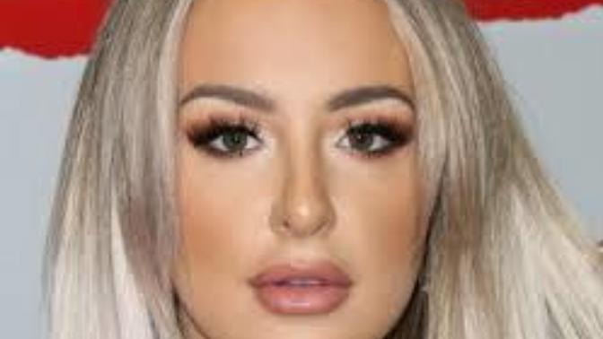 Is Tana Mongeau attractive?