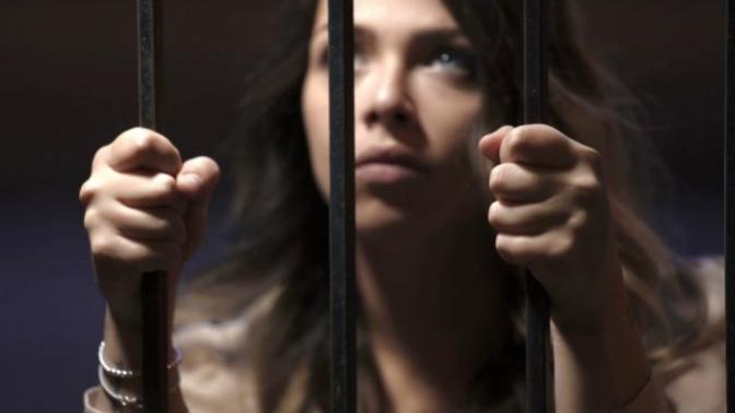 Should women that have an abortion be jailed?